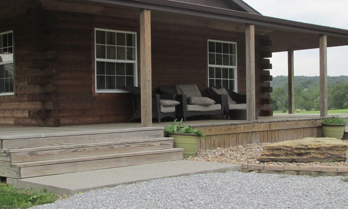 Buncombe Cabin | Secluded, Log Rental Cabin, Private Hot Tub,on Southern Illinois Wine Trail