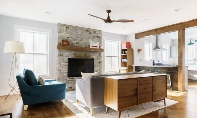Swan Lake Other | Secluded Modern Farmhouse with Hot Tub near Bethel Woods