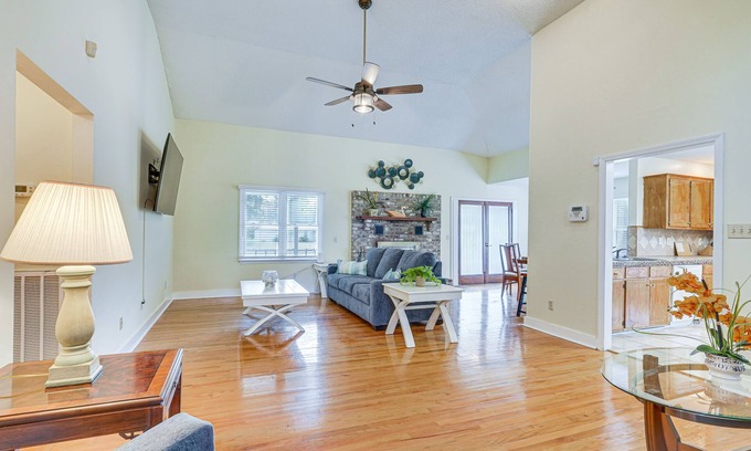 Mount Pleasant House | Secluded Mount Pleasant Home - 6 Mi to Beaches!