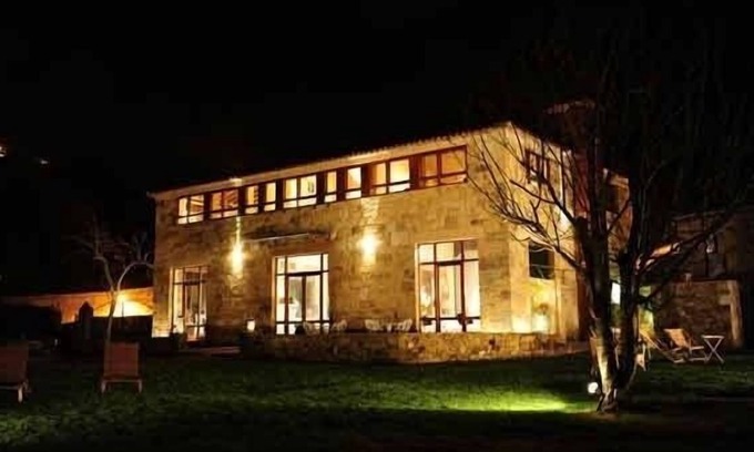Molledo Cottage | Self catering La Finca del Monasterio for 10 people