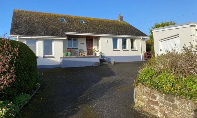 Marloes Cottage | Selling our place in Marloes https:/www.rightmove.co.uk/properties/133430624