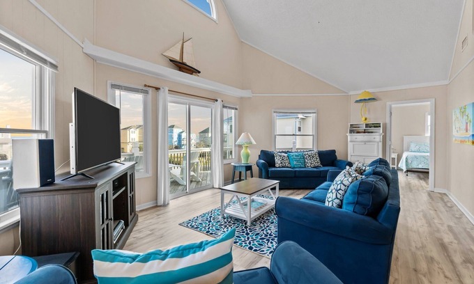 Avon House | Semi Oceanfront, Beach Access, Private Pool, Hot Tub, & Dog Friendly