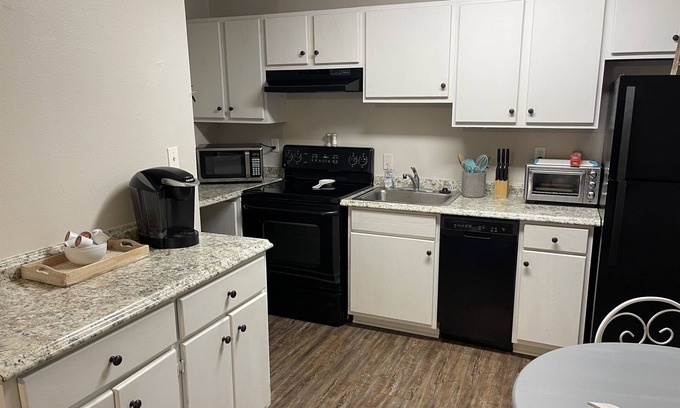 Tallahassee Apartment | Seminole Station One Bedroom Apartment