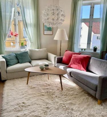 Kristiansand Apartment | Sentralt og romslig i Kristiansand sentrum