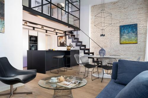 La Palmera-Reina Mercedes Apartment | Sepúlveda Suite Apartment