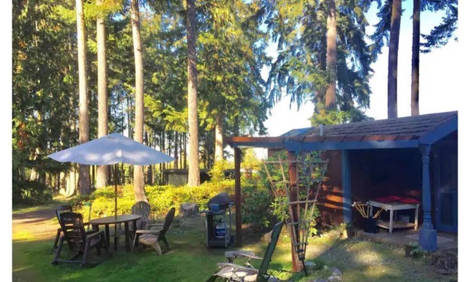 Port Angeles Cottage | Sequim country cottage