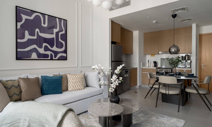 Dubai Apartment | Serene Hideaway w/Top Facilities in Creek Beach