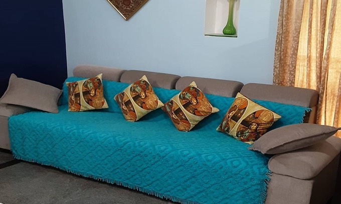 Coimbatore Apartment | Serene Space: 6-Bedroom Retreat for Your Group in Coimbatore