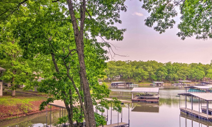 Sunrise Beach Cabin | Serene Sunrise Beach Cabin w/ Private Dock!