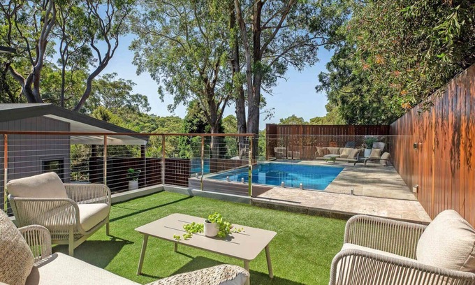 Macmasters Beach House | Serenity at Macs - Winter Holiday Mid-Week Special