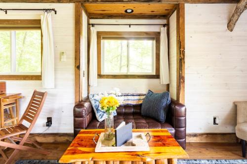 Denver House | Serenity House- a treehouse