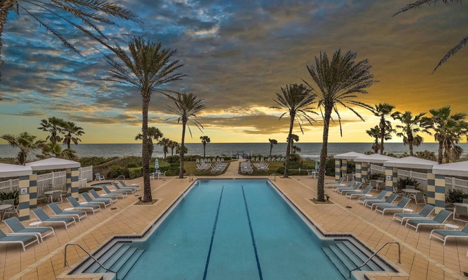Palm Coast Condo | Serenity Lakeview Condo at Cinnamon Beach | Pool | Lake View | Fitness | Free Parking