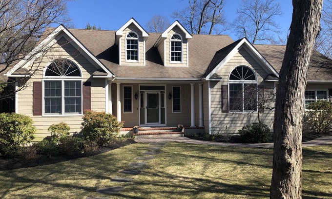 Riverhead House | Serenity Now!