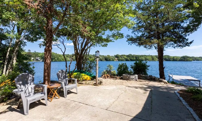 Centerville Cottage | Serenity Point Waterfront Cottage