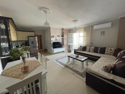 Pogradec Apartment | Sergio's home
