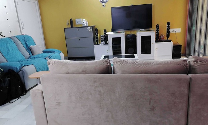 Vastrapur Apartment | Service Apartment for Home-like Stay in Center of Ahmedabad