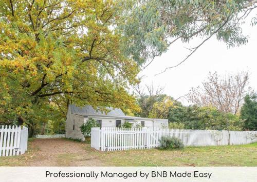 Emu Swamp House | Settler's Cottage - Mayfield Vineyard Orange