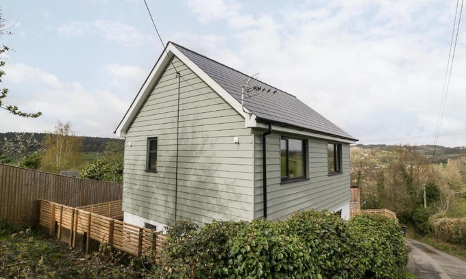 Longhope House | Sevenwoods View