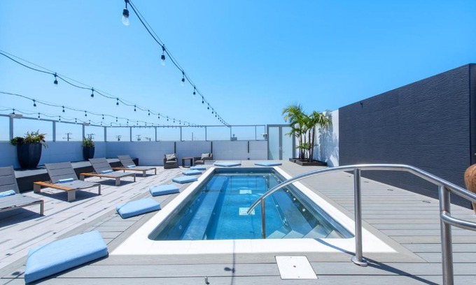 The Strand Hotel | Shade Hotel Manhattan Beach