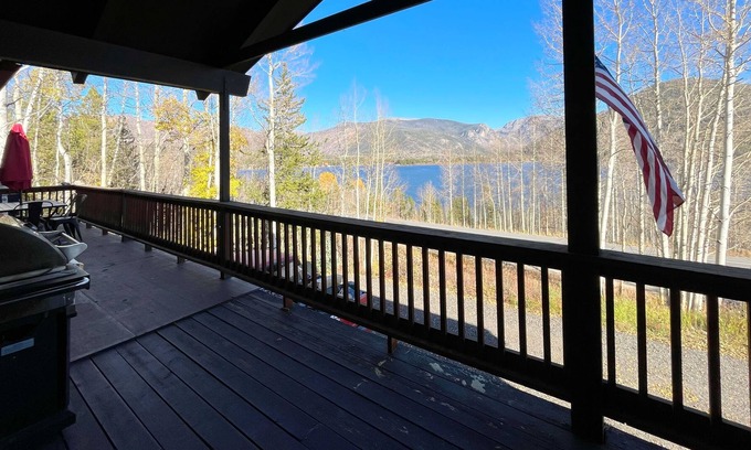 Grand Lake Ski Chalet | Shadow Mountain Chalet | Lake View | Hot Tub - Indoor / Outdoor