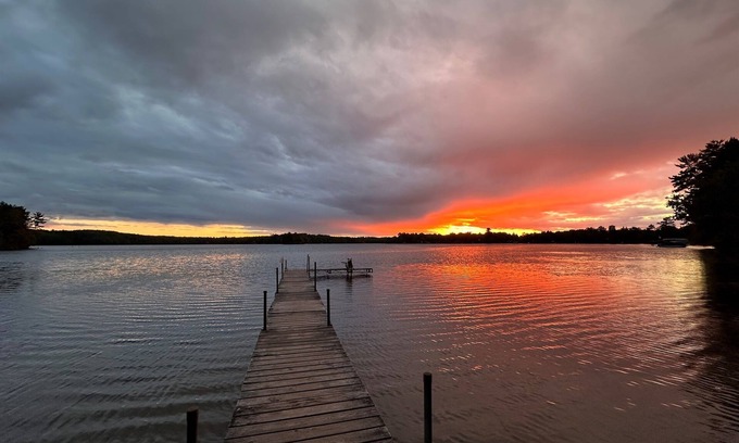 Tomahawk Cabin | Shady Rest Cabin #8, 3BD, Sunset Views, Beach, Pets Welcome, Swimming, Firepit