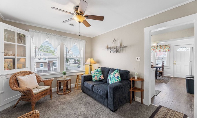 Ocean City Condo | Shannon B - upstairs