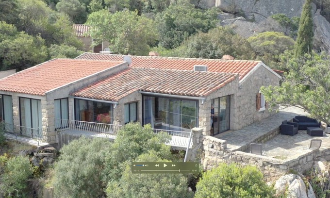 Sartene Cottage | Sheepfold 4 PEOPLE max. in the middle of 200 hectares locat: SATURDAY to SATURDAY.