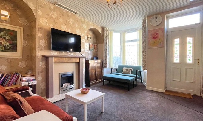 Sheffield House | Sheffield's 3BR Retreat