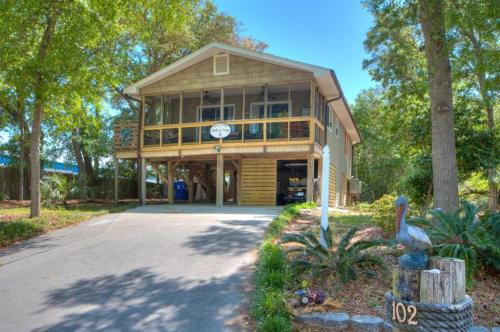 Long Beach House | Shellease Cottage