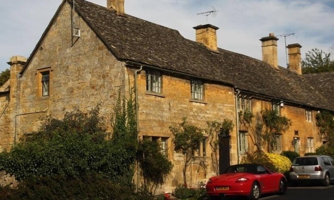 Stanton Cottage | SHEPHERDS HAY, pet friendly, character holiday cottage in Stanton