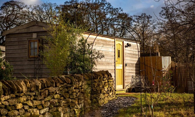 Scarborough Cabin | Shepherds Hut, West Ayton, Scarborough