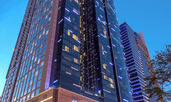 Trade Center Hotel | Sheraton Grand Hotel, Dubai
