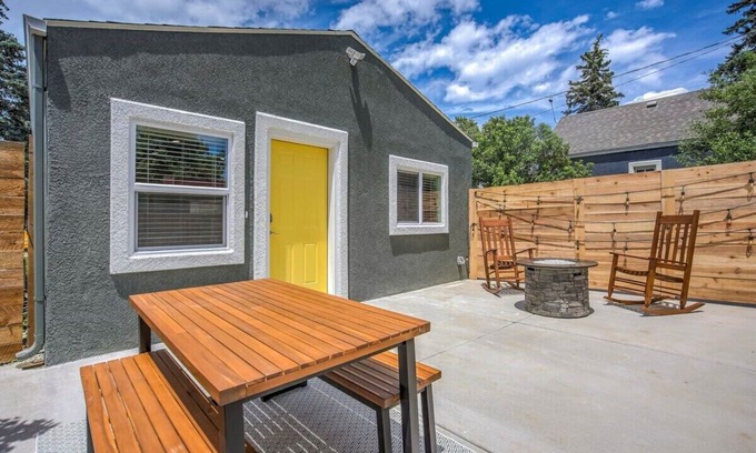 Central Colorado Springs House | Sheridan Suite! Holiday Home w BBQ & Skyline Views