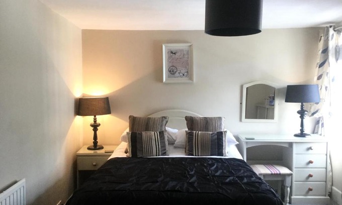 Mevagissey Hotel | Ship inn