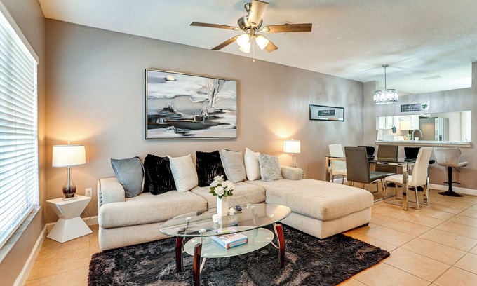 Meadow Pointe House | Shop, Golf & More: Family Retreat in Wesley Chapel