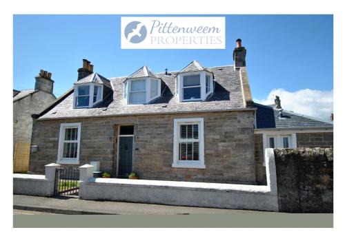 Anstruther House | Shore Cottage Anstruther- stylish home by the sea