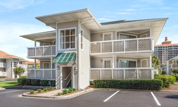 Cherry Grove Beach Apartment | Shorehaven 16B Condo