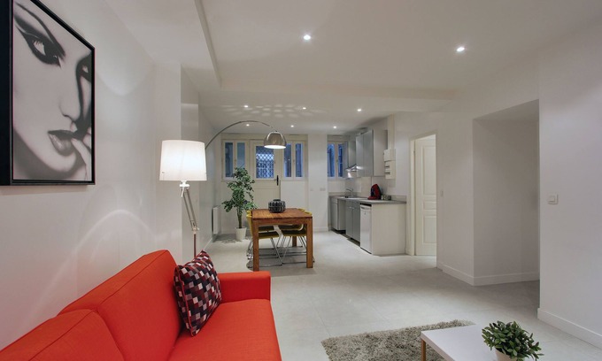 Jardin des plantes Apartment | Short Stay Group Museum View Serviced Apartments