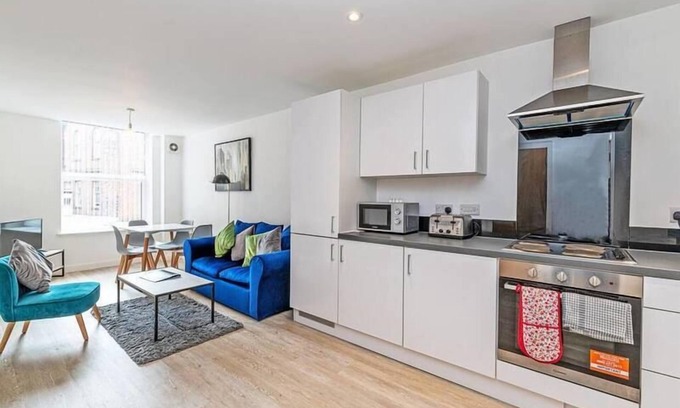 Preston Apartment | Short Term Apartment Preston With Parking