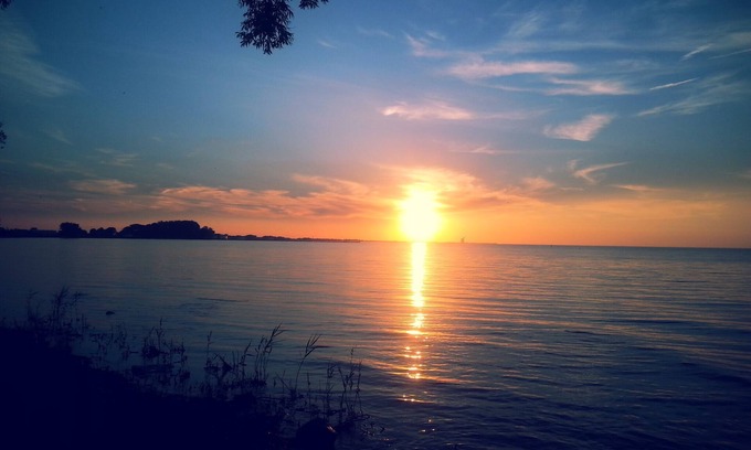 Port Clinton House | Short walk to beach, Jet Express and fishing.n