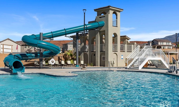 Washington House | Sienna Hills Hideaway: Private Hot Tub, Ping Pong, Basketball Shoot Out