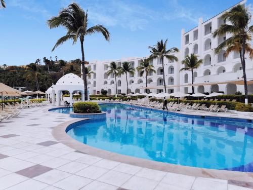 Peninsulas de Santiago Hotel | Sierra Mar All Inclusive at Tesoro