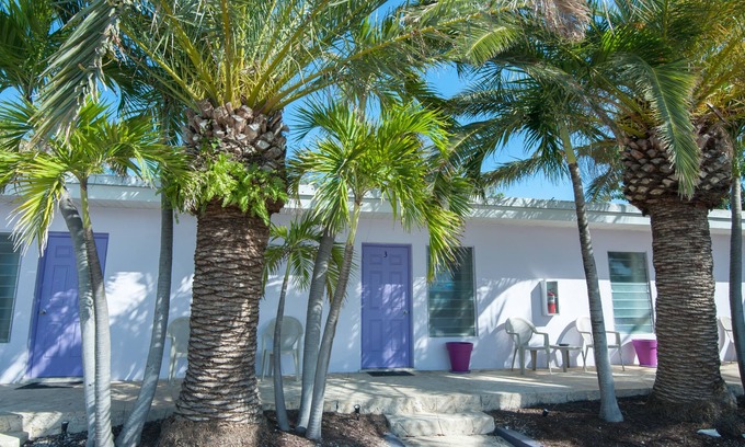 Marathon Hotel | Siesta Motel