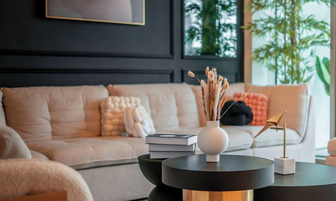 Downtown Dubai Apartment | Signature Luxury Stay with Burj Khalifa & Fountain Views