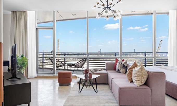 Bur Dubai Apartment | Silkhaus Sky Gardens, DIFC Dubai