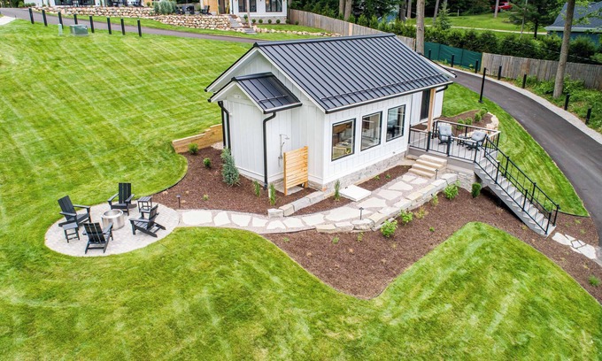 Traverse City House | Silver Oaks Resort ~ Cottage two
