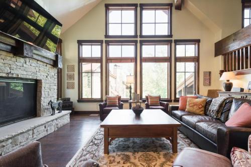 North Park City House | Silver Star #04 - 6 Bed Cottage