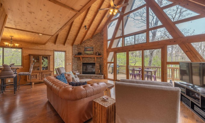 Wright City Ski Chalet | Silvretta Shores by Innsbrook Vacations!
