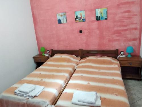 Ermoupoli Apartment | Simple and special