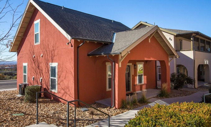 Albuquerque House | Single bedroom in shared property.